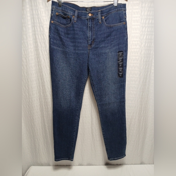J. Crew Denim - J.Crew Ladies "9" Mid Rise Skinny Signature Stretch. Size 31 NWT